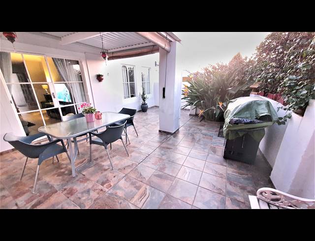 2 BEDROOM SIMPLEX SOLD IN PRESIDENT RIDGE